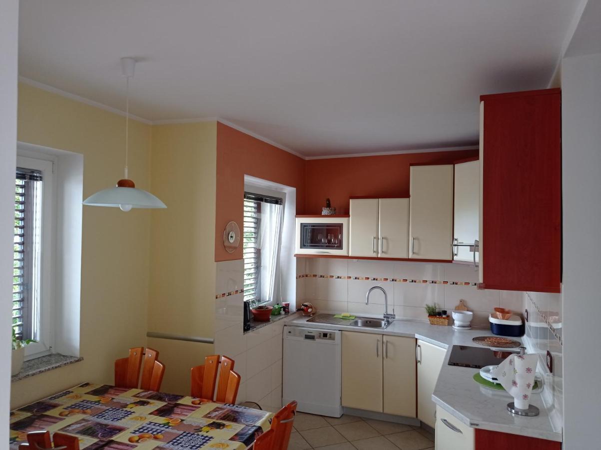 Apartman Adrijana Kastav, Free Wifi & Parking, 2 Bedrooms & Sea View Ngoại thất bức ảnh